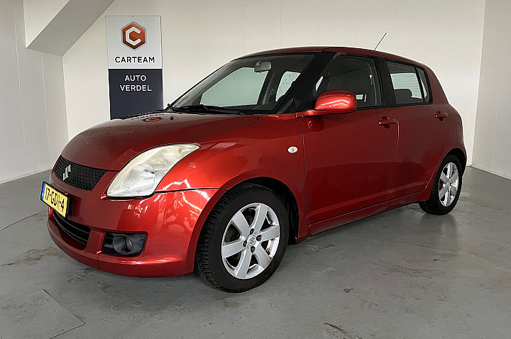 Suzuki Swift 1.3 Shogun Airco, LMV, Trekhaak Rijdt super